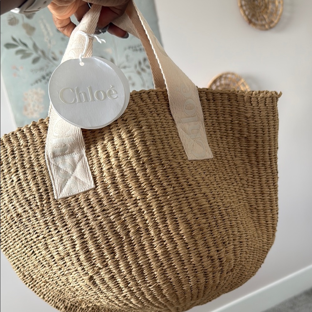 Chloé Natural Straw Tote with Cream Handles - Picture 6 of 11